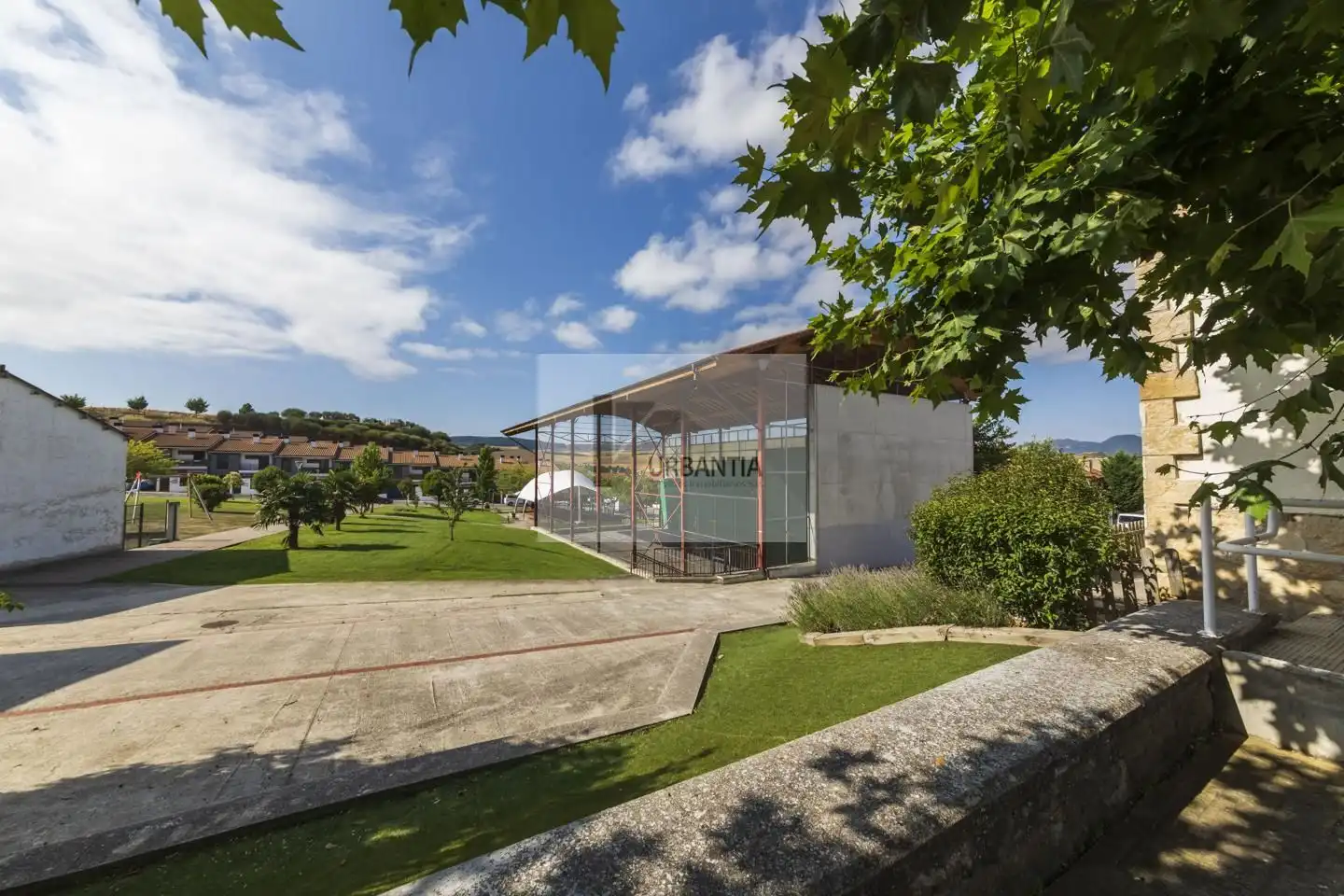 Vista exterior de Casa o chalet en venta en Cizur con Calefacción, Jardín privado y Parquet