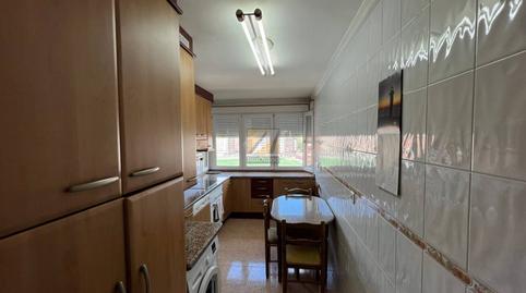 Foto 4 de Piso en venta en Jaime Truyols Santonja, Corredoría - La Carisa - Prado de La Vega, Asturias