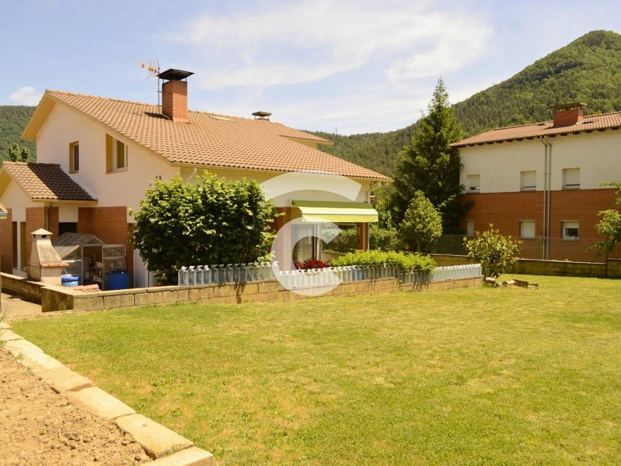 Garden of House or chalet for sale in Ripoll  with Heating, Private garden and Terrace