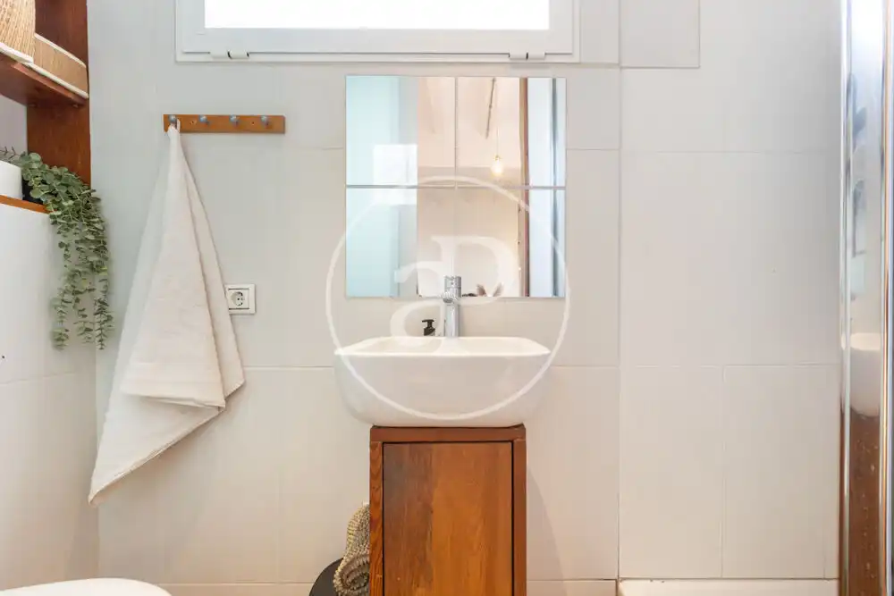 Badezimmer von Wohnung zum Verkauf in Valencia mit Klimaanlage, Heizung und Terrasse
