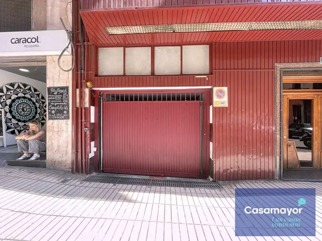 Parking for sale in Calle Pablo Iglesias 14, imagen 4