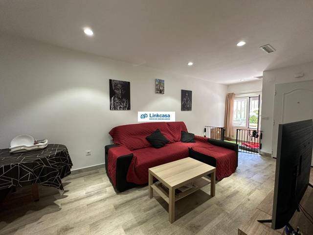 Local comercial en Venta en Calle RAMON PEREZ DE AYALA en Numancia