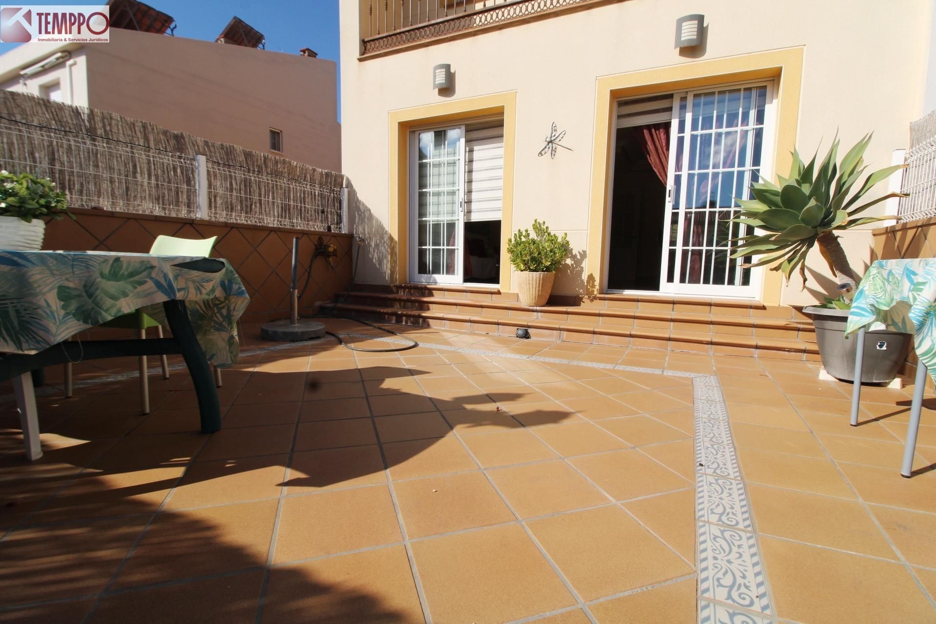 Terrassa de Casa adosada en venda en El Vendrell amb Calefacció, Terrassa i Balcó