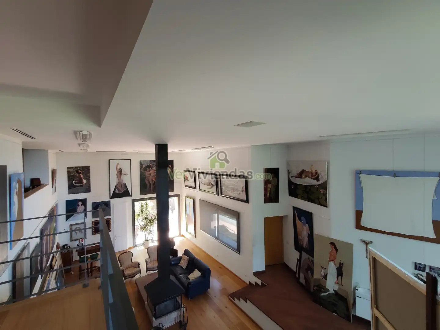 Sala d'estar de Casa o xalet en venda en Sant Cugat del Vallès amb Aire condicionat, Calefacció i Jardí privat