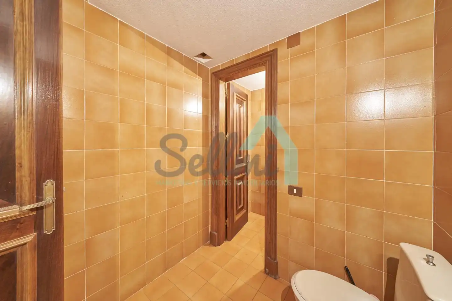 Bany de Casa o xalet en venda en Gijón  amb Aire condicionat, Jardí privat i Parquet
