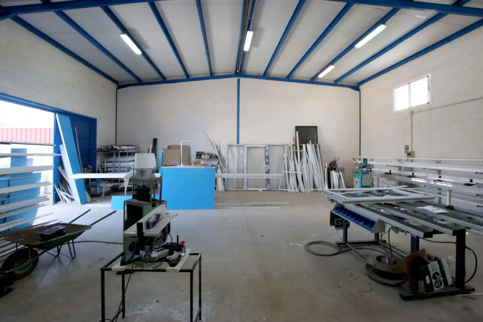 Fabrikhallen zum Verkauf in Guadiana