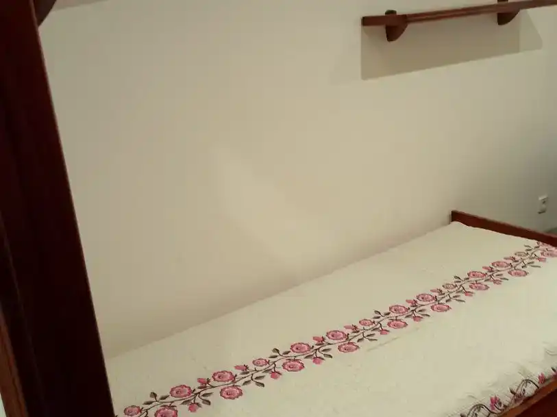 Habitación de Piso de alquiler en Vigo  con Parquet y Trastero