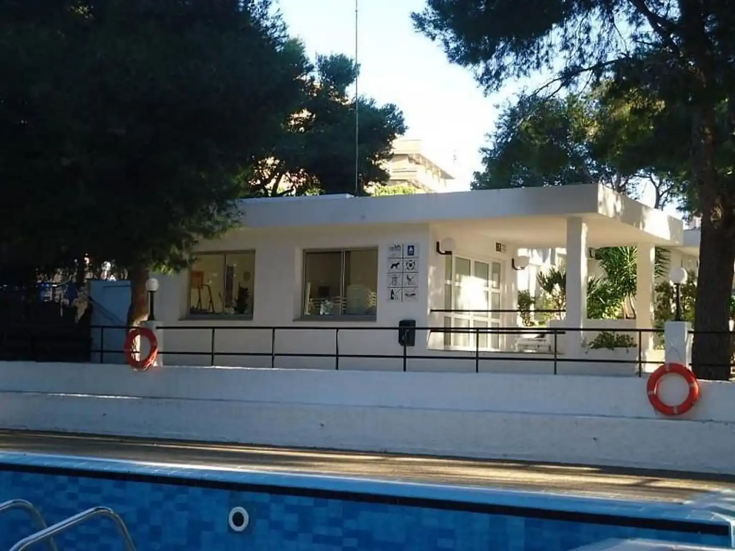 Flat for sale in Salou  with Air Conditioner and Community pool