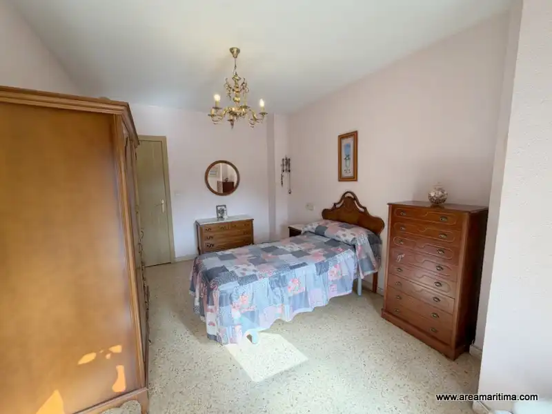 Habitación de Piso en venta en Valencia con Aire acondicionado, Calefacción y Horno