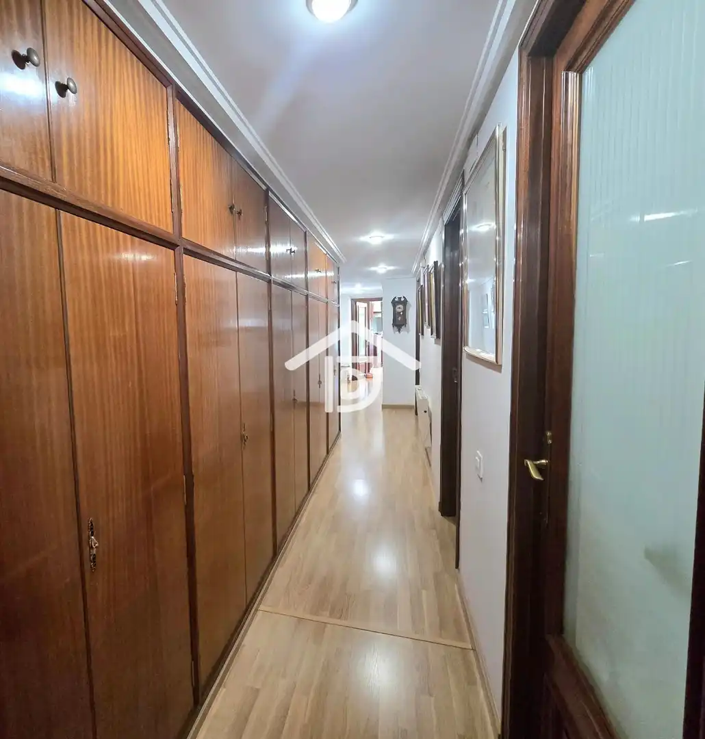 Piso en venta en Valencia con Aire acondicionado, Calefacción y Parquet