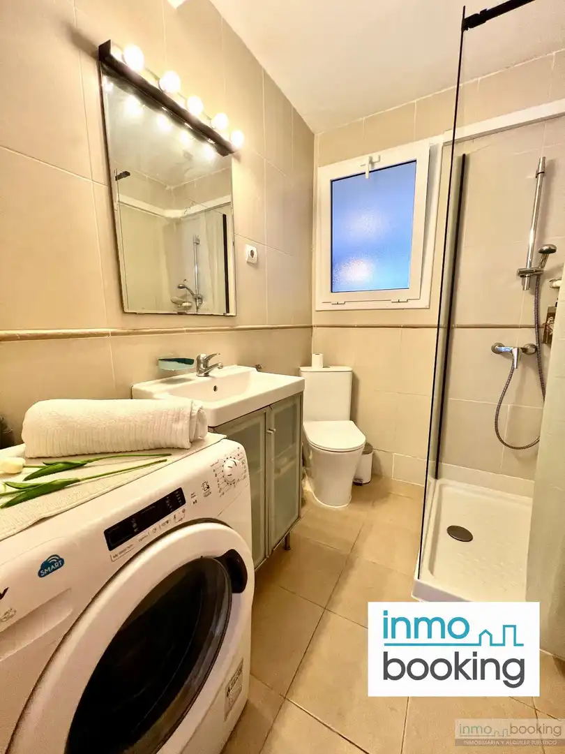 Baño de Apartamento en venta en Salou con Aire acondicionado, Calefacción y Parquet
