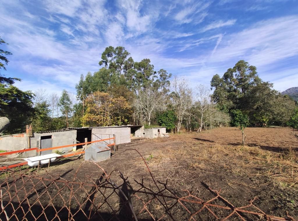 Country house for sale