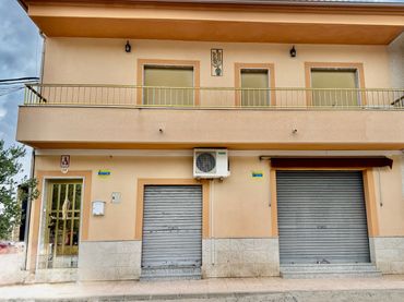 Maison avec balcon à vendre à Calle Carretera de Valentin 74