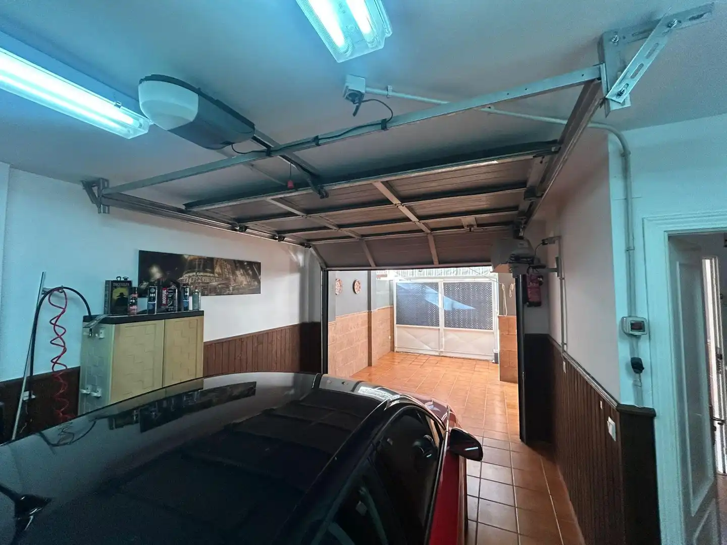 Parking de Casa adosada en venta en Antequera con Aire acondicionado, Calefacción y Terraza