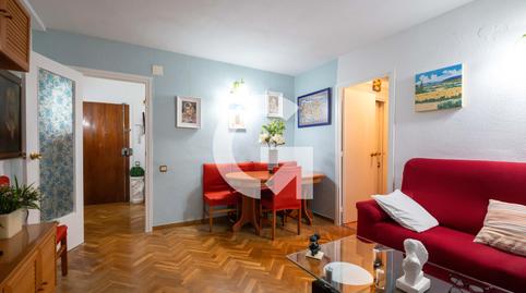 Foto 3 de Pis en venda a Cl Circunval.lacio, Santa Rosa, Santa Coloma de Gramenet