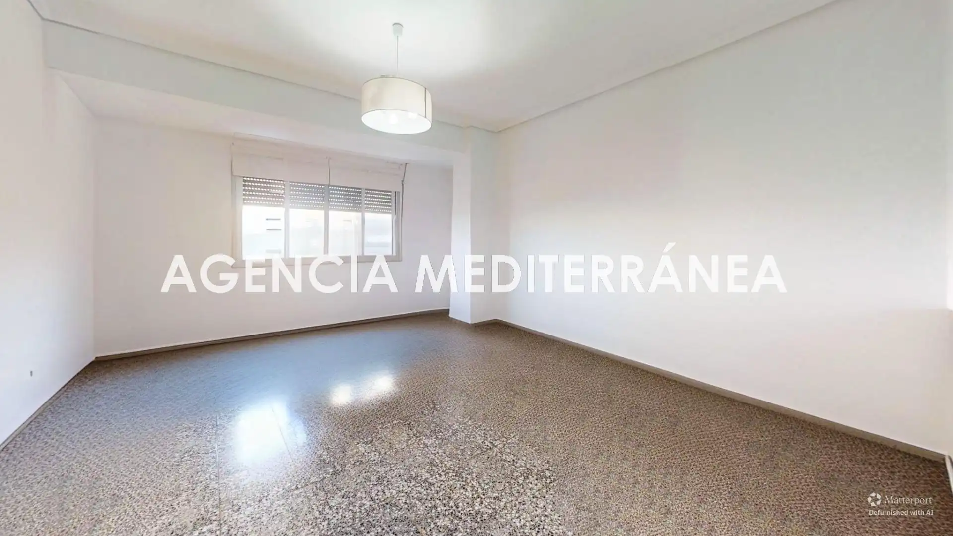 Vista exterior de Piso en venta en Valencia