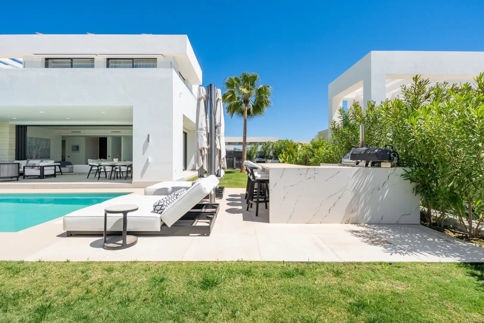 Terrassa de Casa o xalet en venda en Rïo Real - Los Monteros