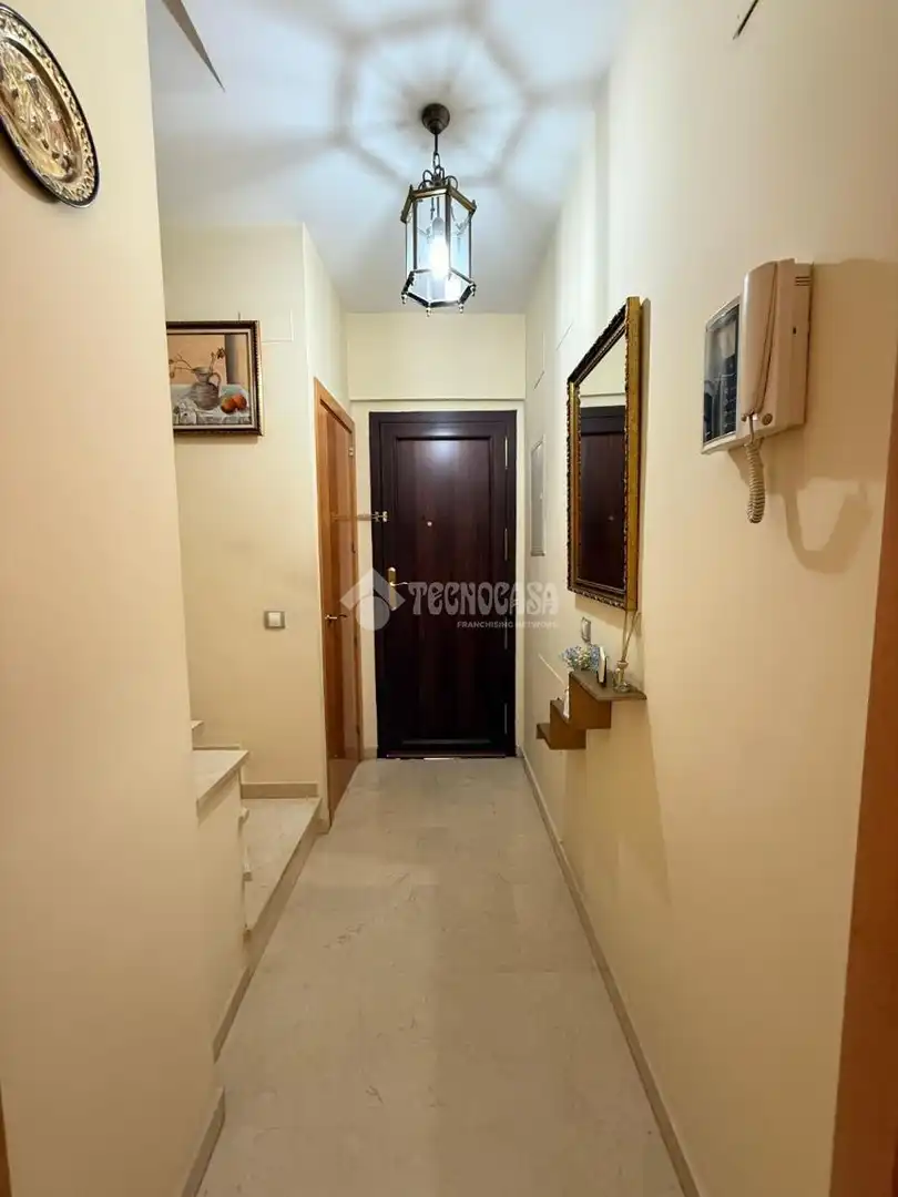 Casa adosada en venta en Alcalá de Guadaira con Aire acondicionado y Terraza
