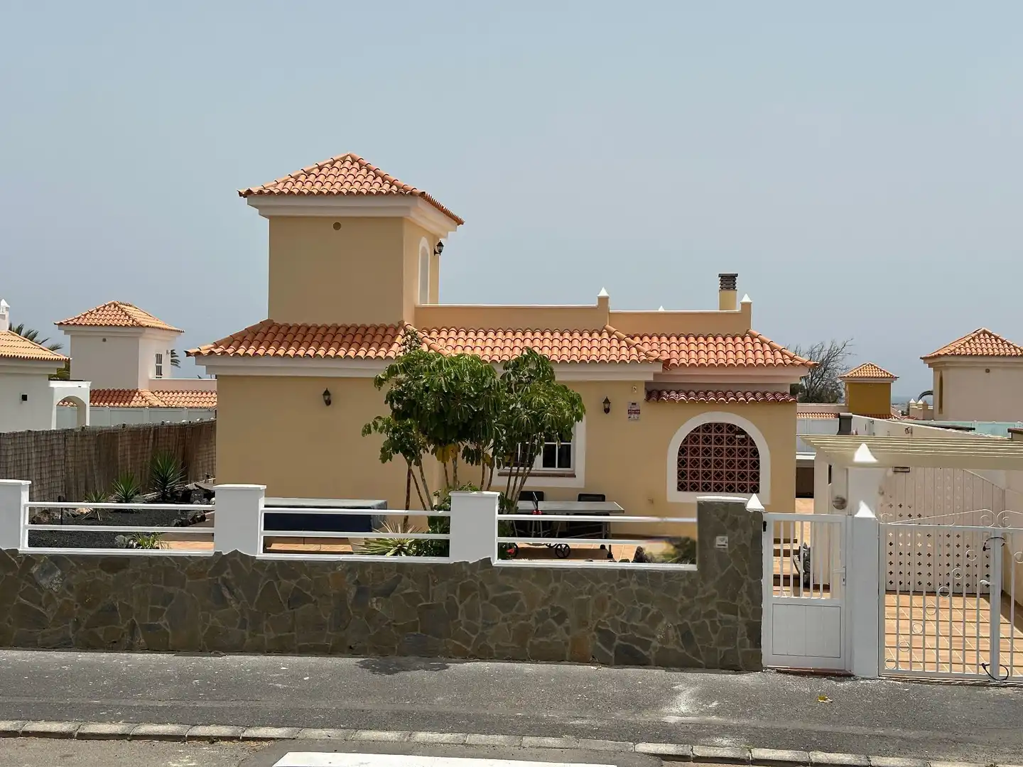 Vista exterior de Casa o xalet en venda en Antigua amb Aire condicionat, Jardí privat i Traster