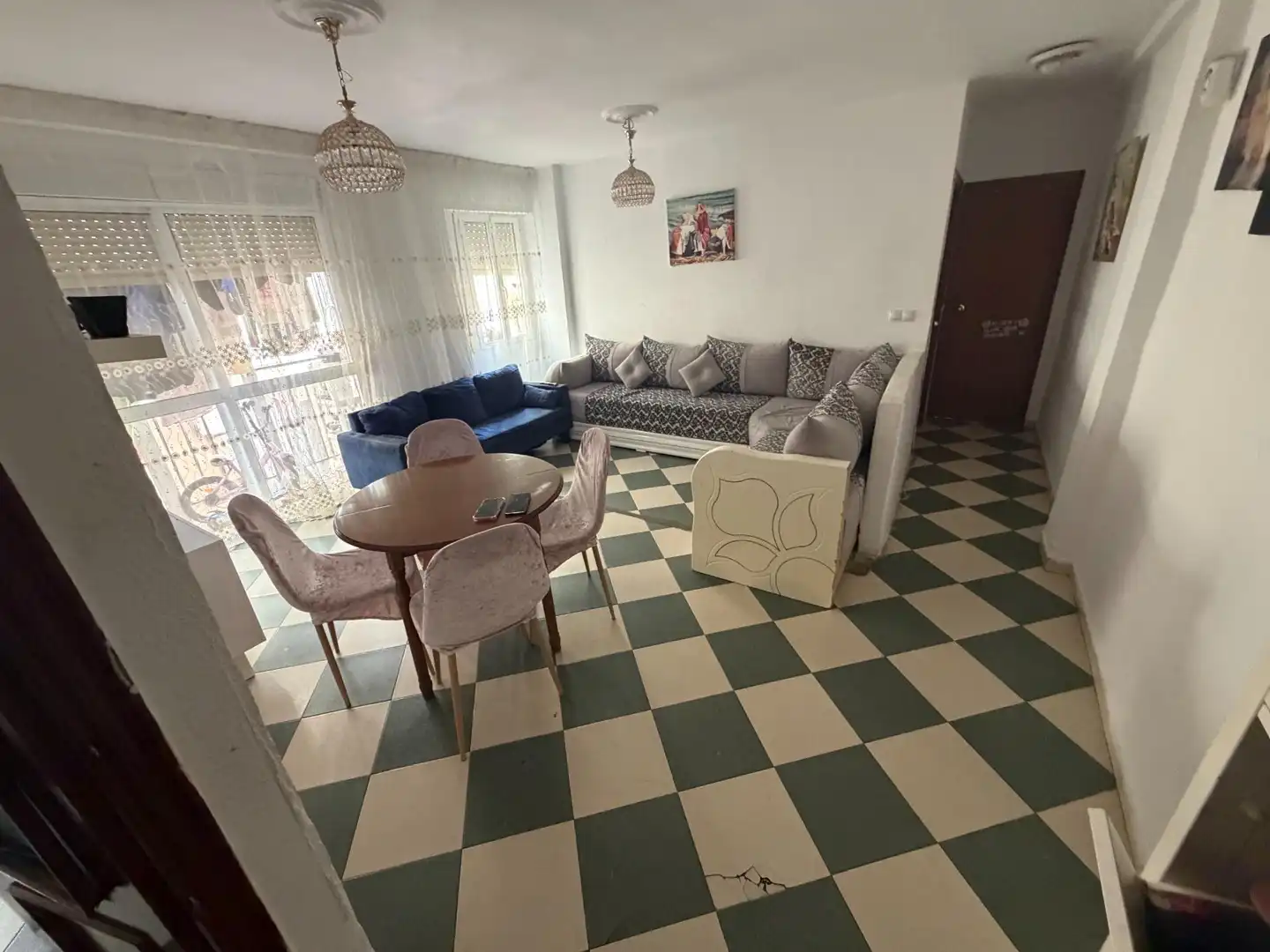 Sala d'estar de Pis en venda en San Juan de Aznalfarache amb Aire condicionat
