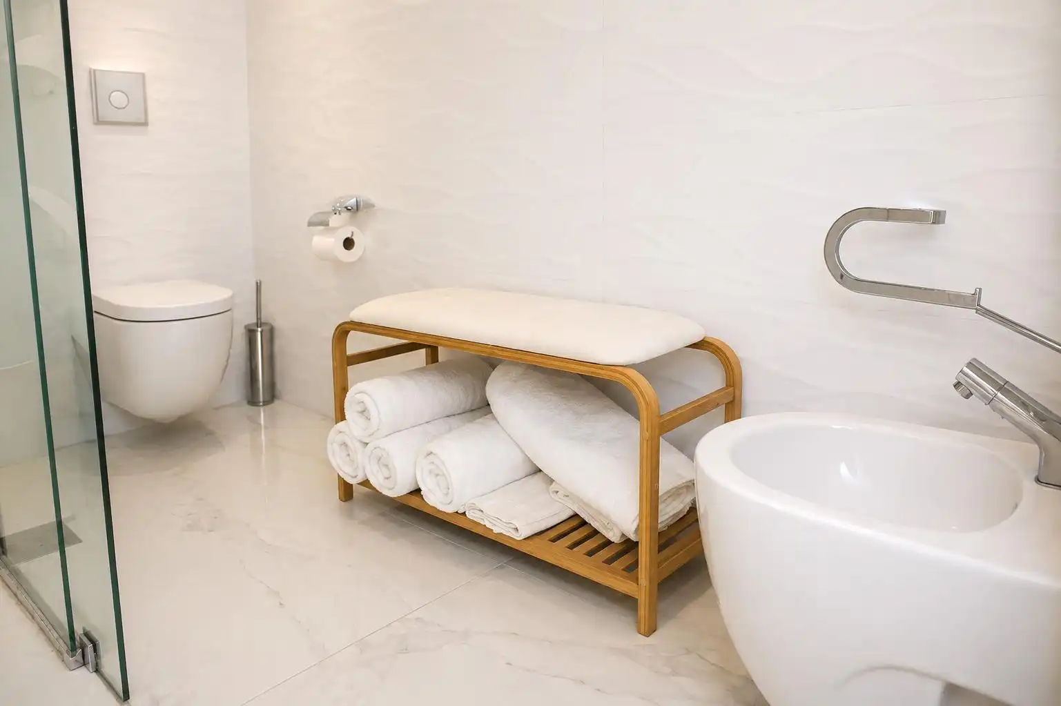 Bathroom of Duplexes for sale in Valencia  with Terrace and Swimming Pool