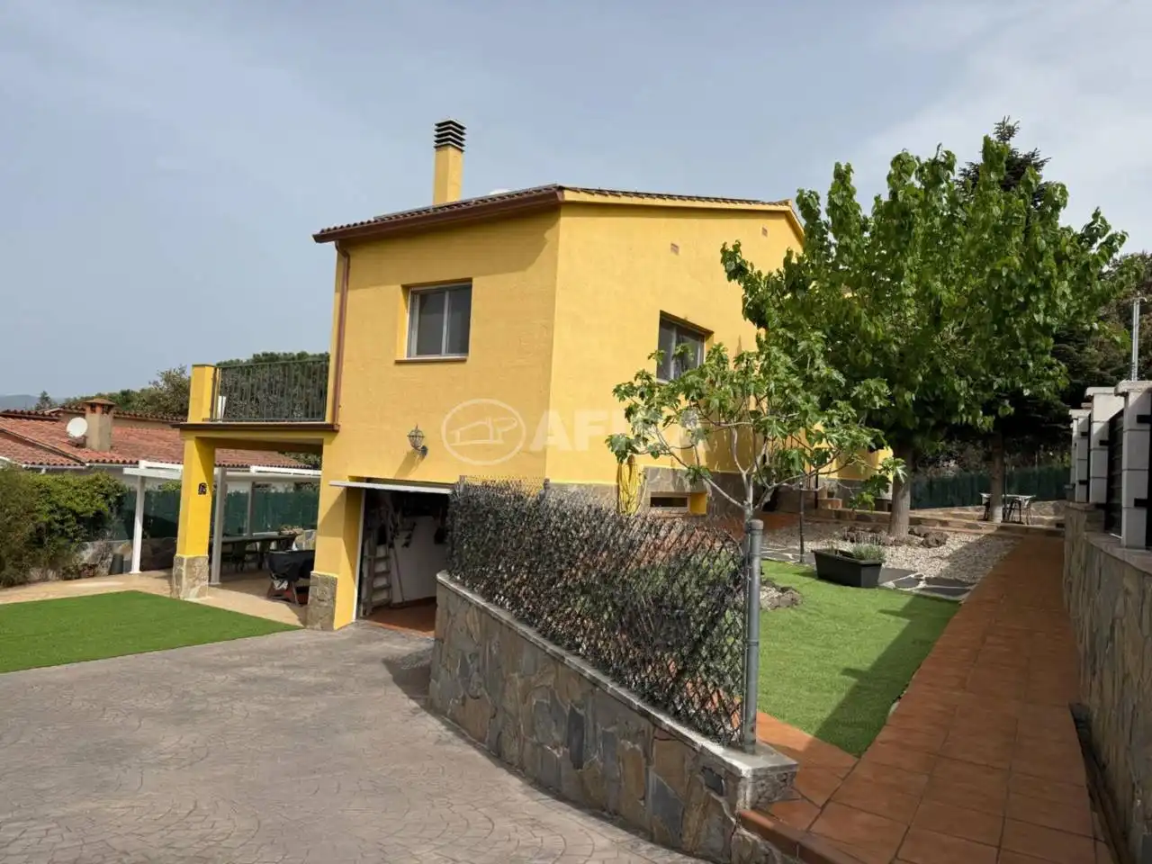 Vista exterior de Casa o xalet en venda en Maçanet de la Selva amb Aire condicionat, Calefacció i Jardí privat