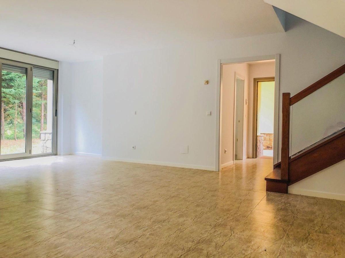 Single-family semi-detached for sale in Barrio EL PERUJO URB LA JOYA DE HAZAS, 7, Hazas de Cesto