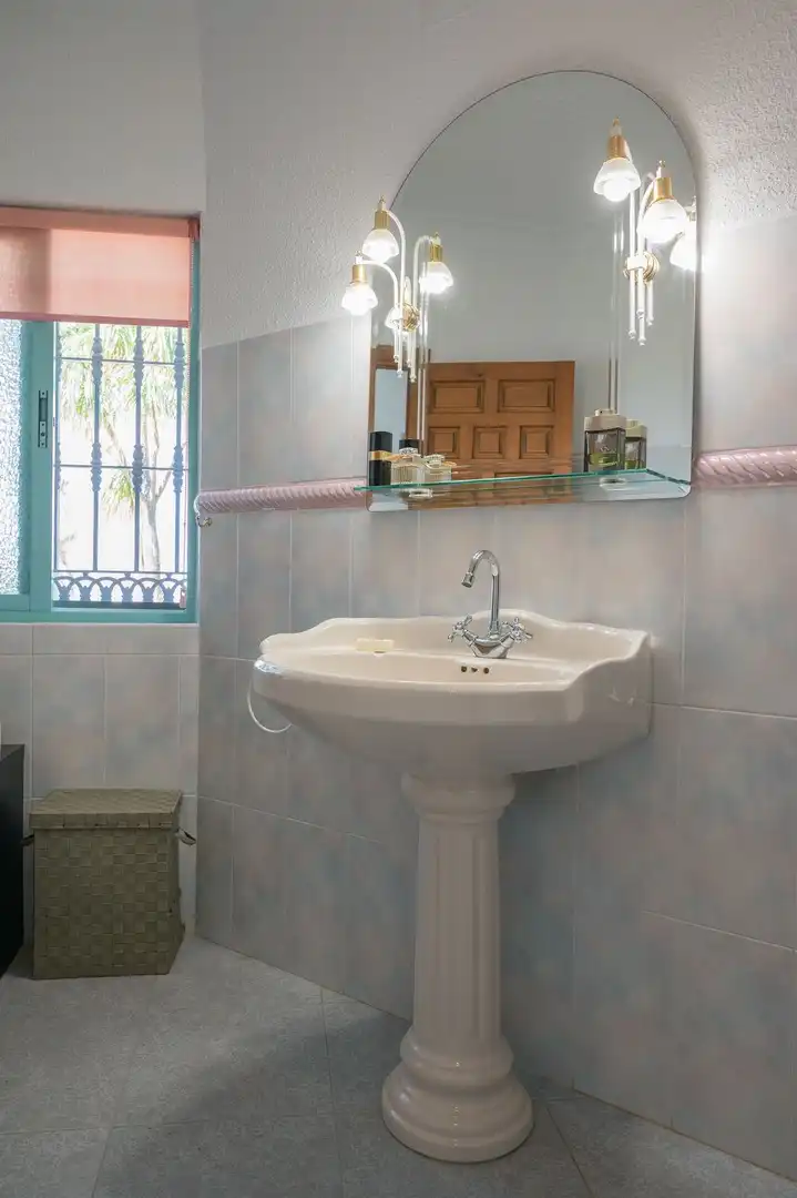 Baño de Casa o chalet en venta en Conil de la Frontera con Aire acondicionado, Calefacción y Terraza