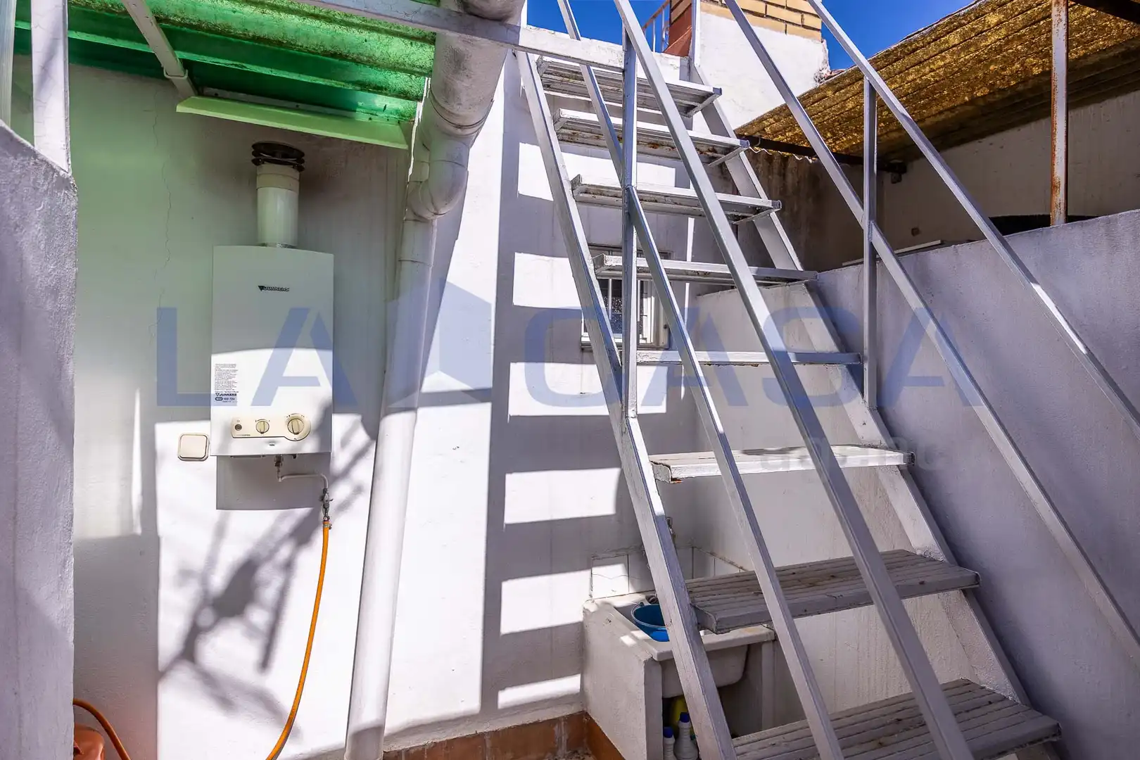 Terrassa de Casa o xalet en venda en Sevilla amb Traster