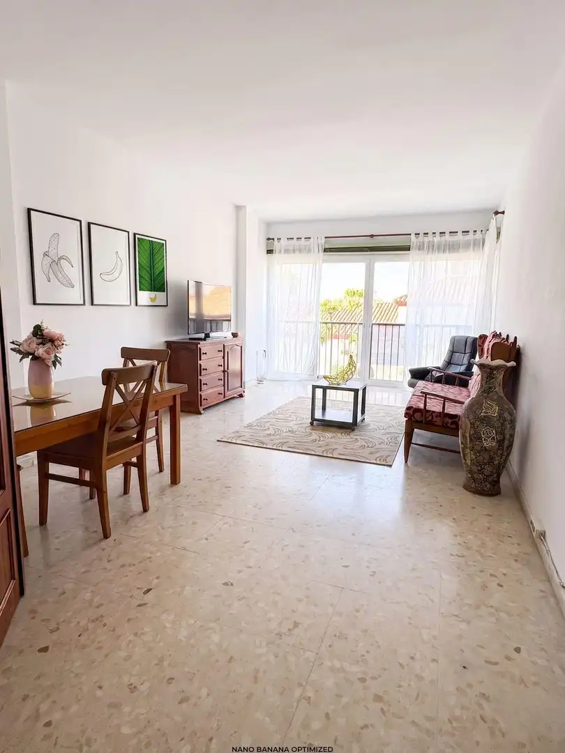 Sala d'estar de Pis en venda en Fuengirola amb Balcó