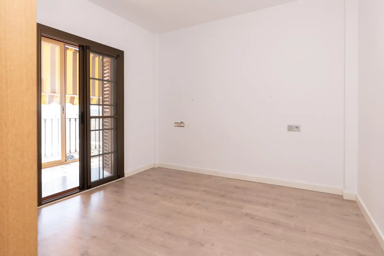 Flat for sale in Calle Calle Islas Hawai, Motril ciudad