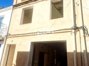 Casa en venta en Carrer del Sol