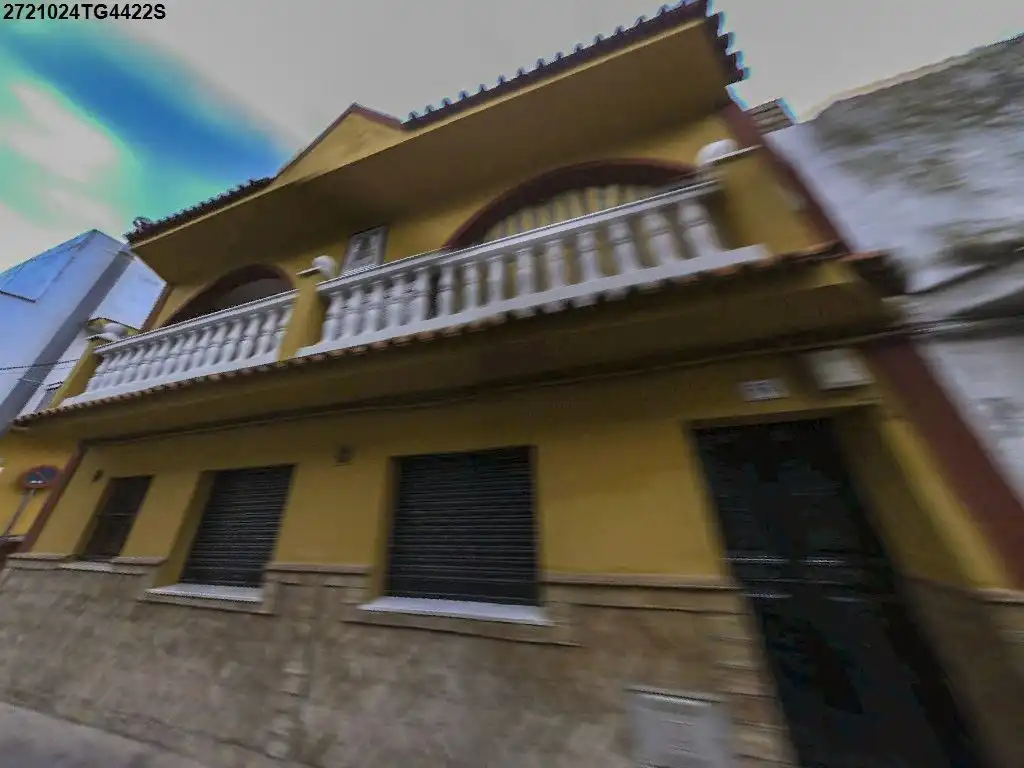Casa amb terrassa en venda a Calle Torre Almodóvar 54