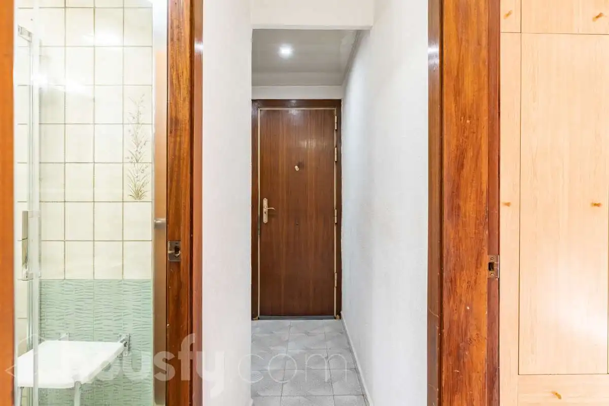 Flat for sale in Cornellà de Llobregat  with Air Conditioner