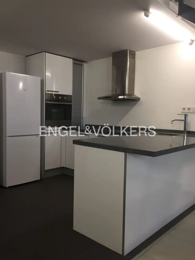 Kitchen of Flat for rent in Xirivella  with Air Conditioner, Heating and Terrace
