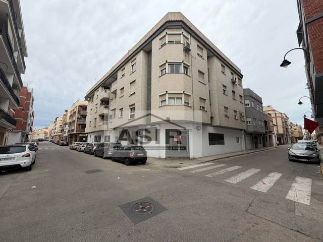 Local comercial en Alquiler en Calle O'Donell en Sants Patrons