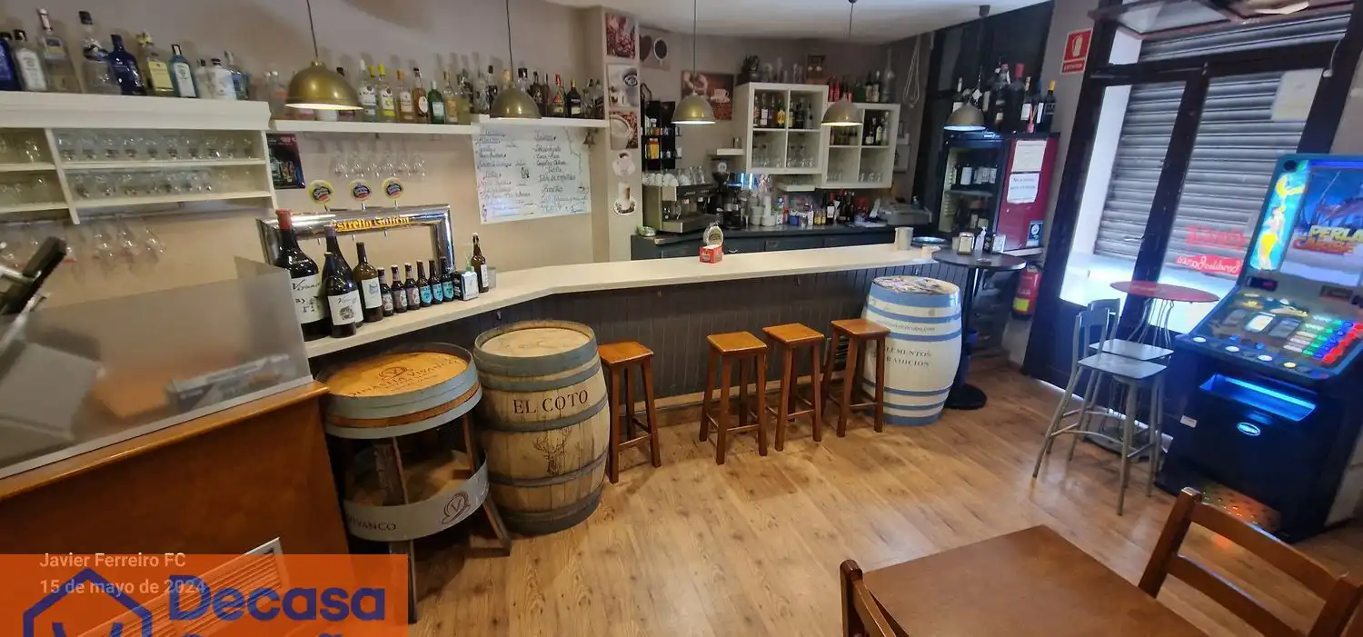 Locale commerciale in cessione a Ronda de Monte Alto, imagen 2