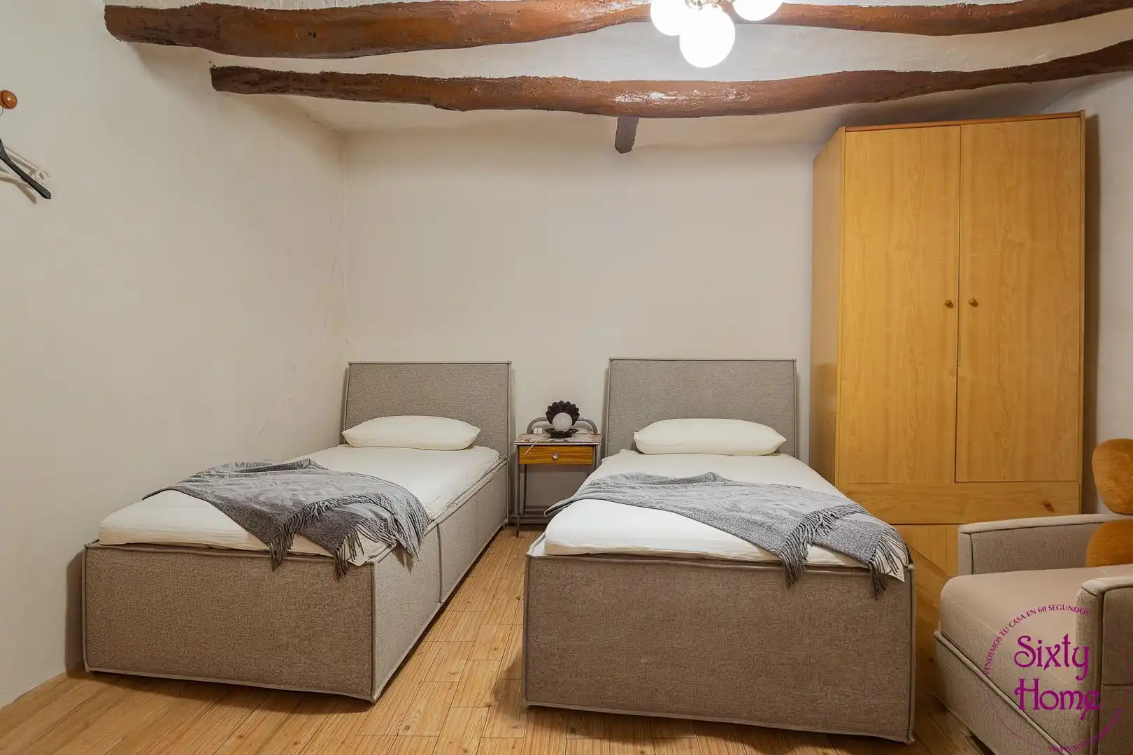 Bedroom of Houses for sale in Andorra (Teruel)  with Storage room, Furnished and Balcony