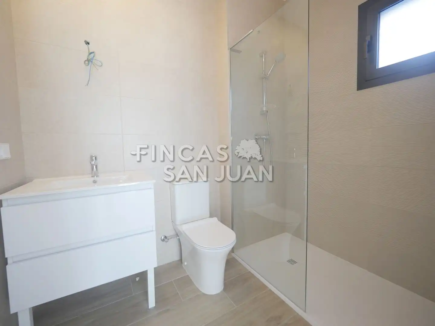 Baño de Piso en venta en Sant Joan d'Alacant con Aire acondicionado, Calefacción y Terraza