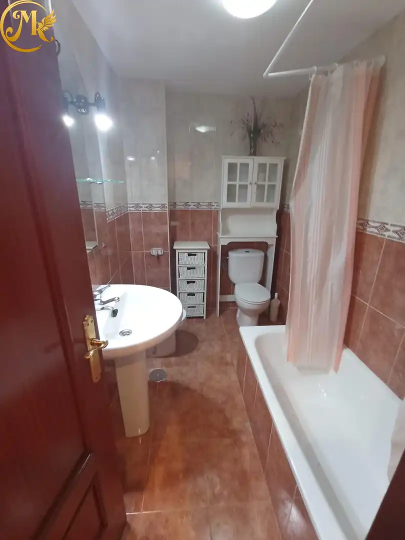 Badezimmer von Wohnung zum Verkauf in Suances mit Heizung und Terrasse