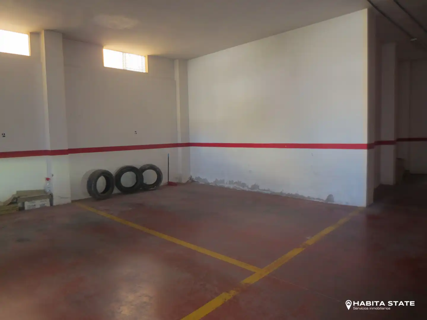 Aparcament de Garatge en venda en Almería