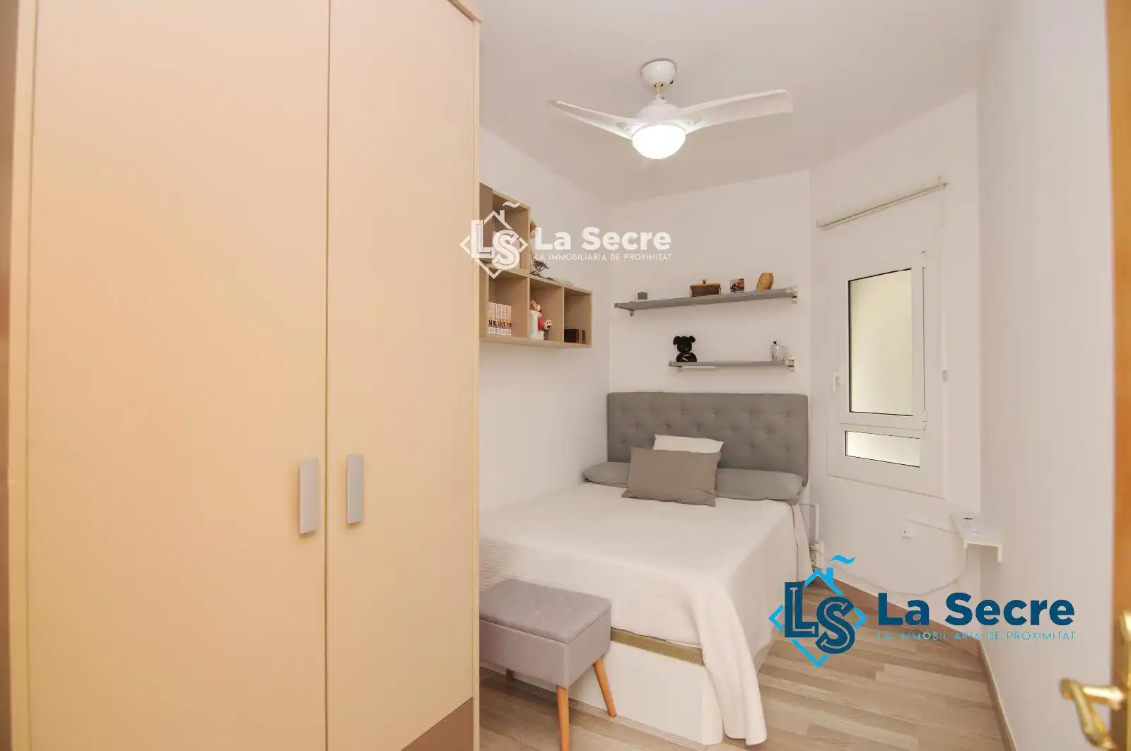 Habitación de Piso en venta en Barcelona con Calefacción y Terraza