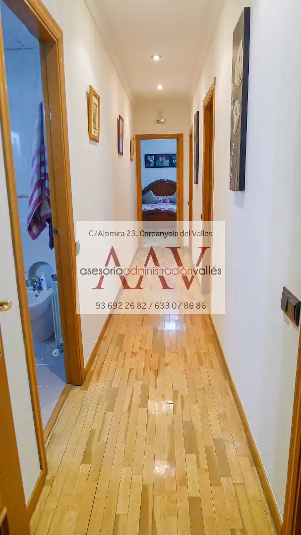 Piso en venta en Cerdanyola del Vallès con Aire acondicionado, Calefacción y Amueblado