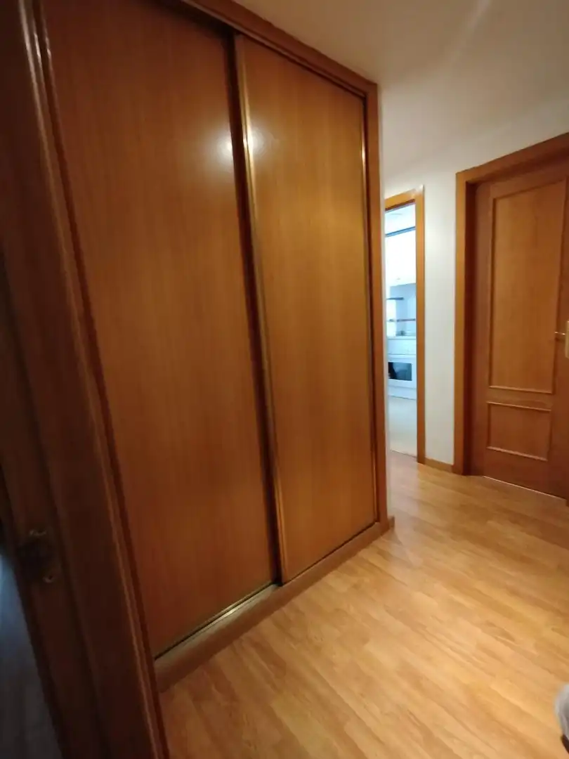 Piso en venta en Las Navas del Marqués  con Calefacción