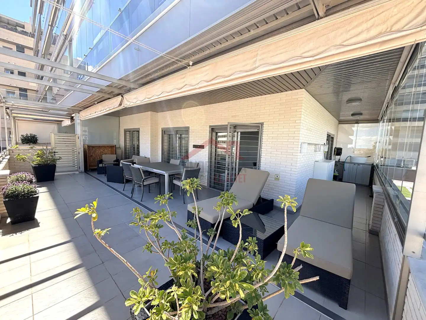 Planta baixa de lloguer a Los Arenales del Sol