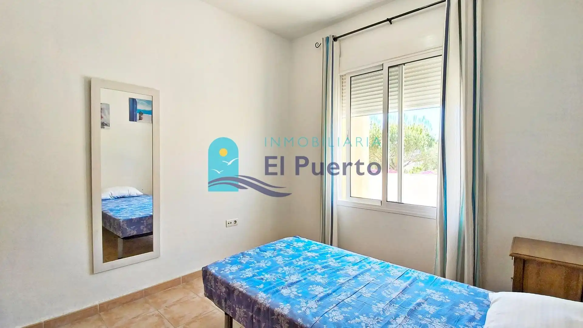 Vista exterior de Casa o xalet en venda en Mazarrón amb Aire condicionat, Calefacció i Jardí privat