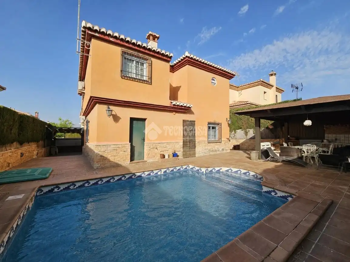 Casa en venta en Cúllar Vega