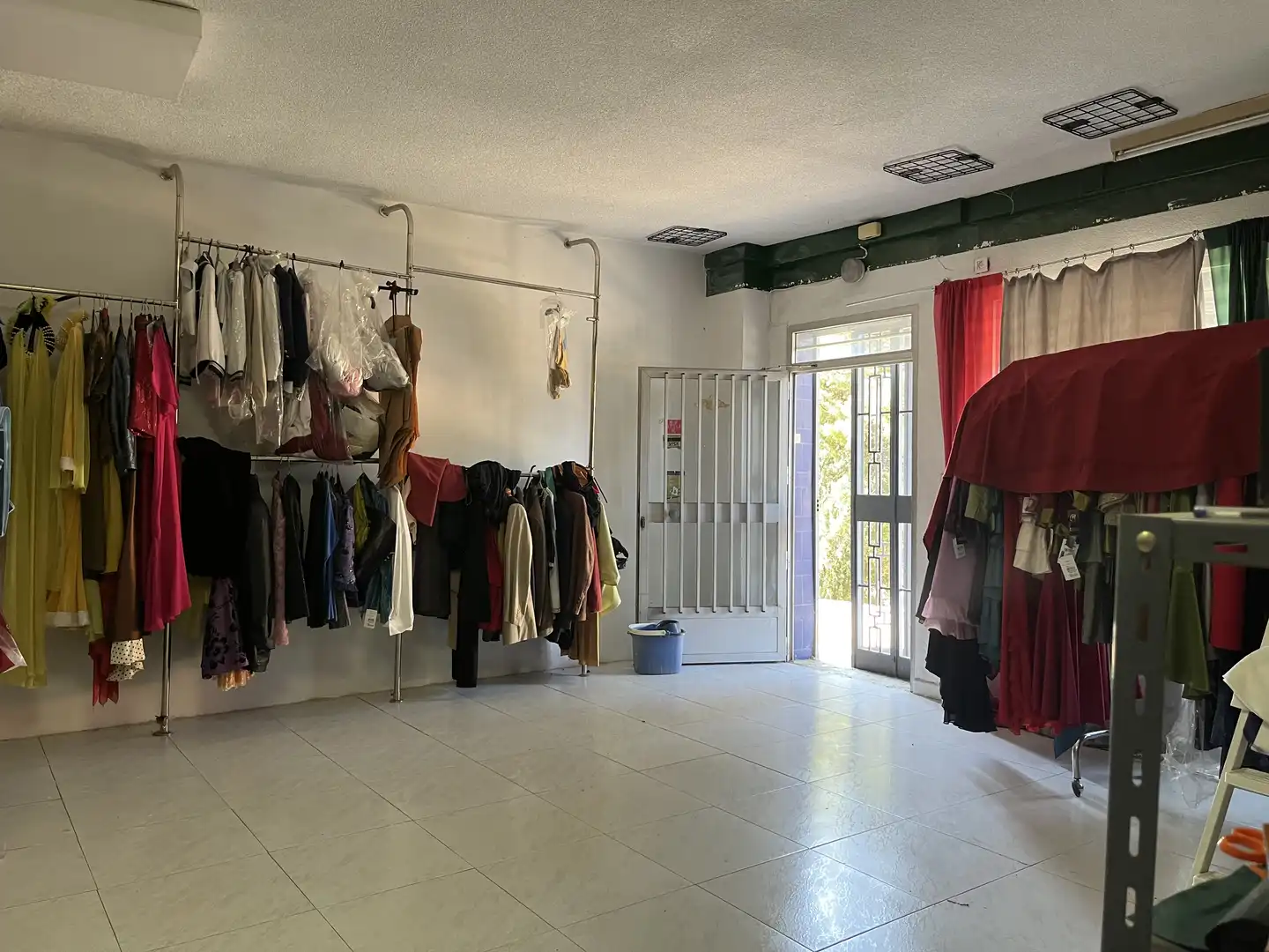 Local comercial en venda a Calle Manuel López Sánchez Mora, imagen 3