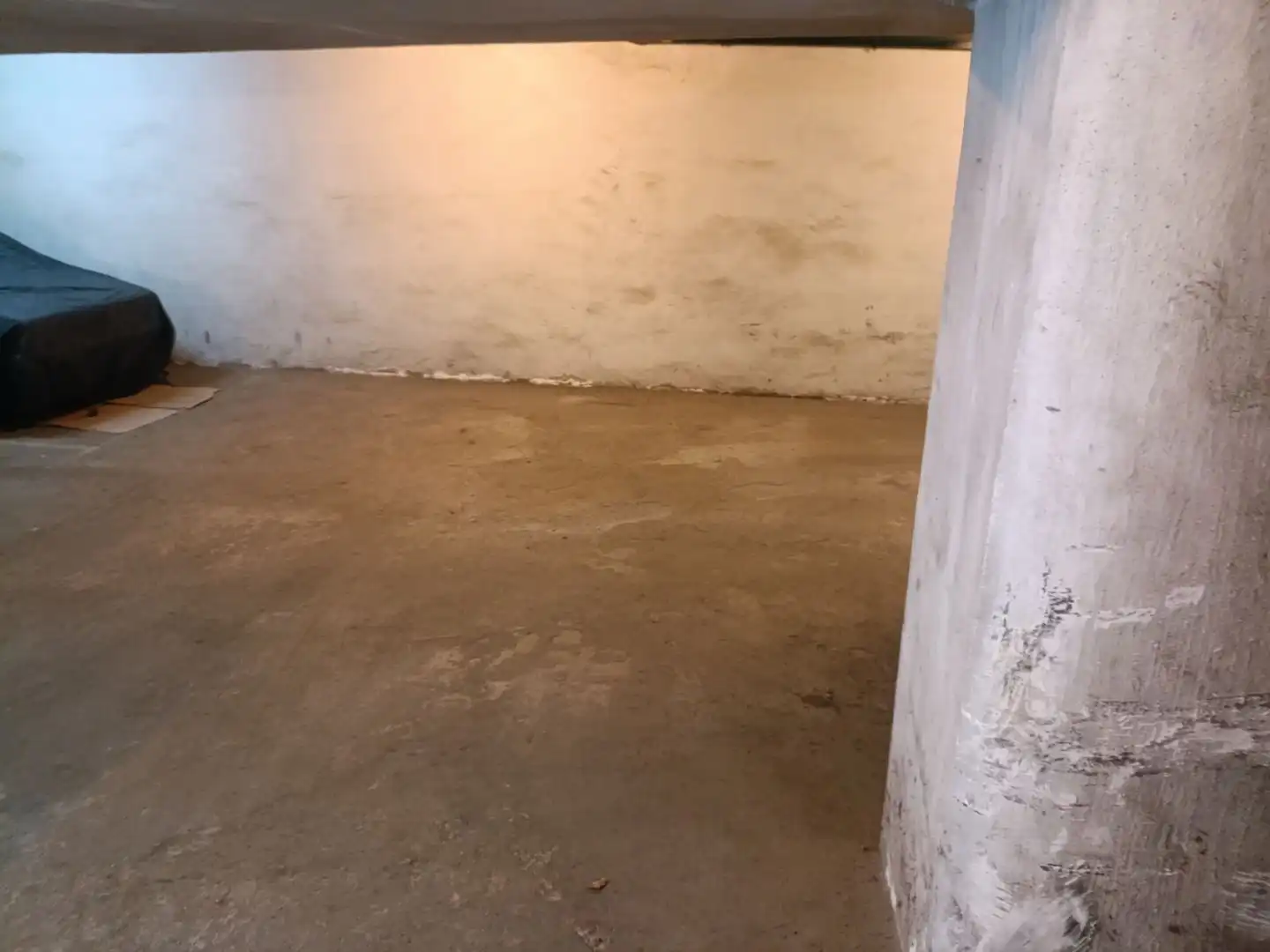 Garage for rent in Bilbao   with Alarm