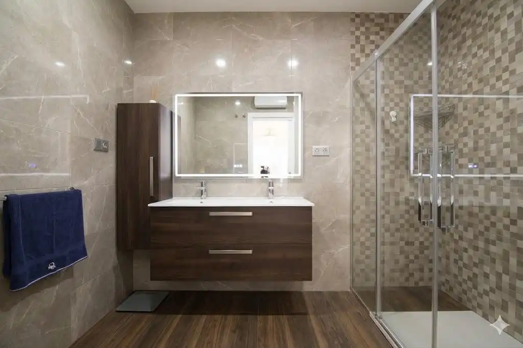 Bathroom of Flat for sale in Elche / Elx